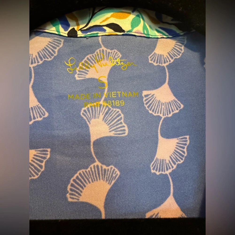Lilly‎ Pulitzer PJ Satin Long Sleeve Top Blue Grotto Sz small